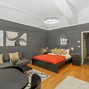 Augarten Residences Appartamento