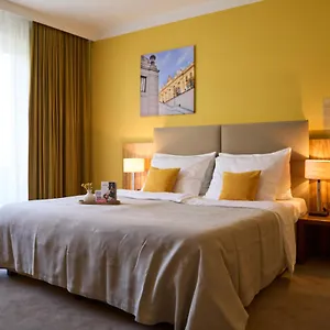 Henriette Stadthotel Ξενοδοχείο